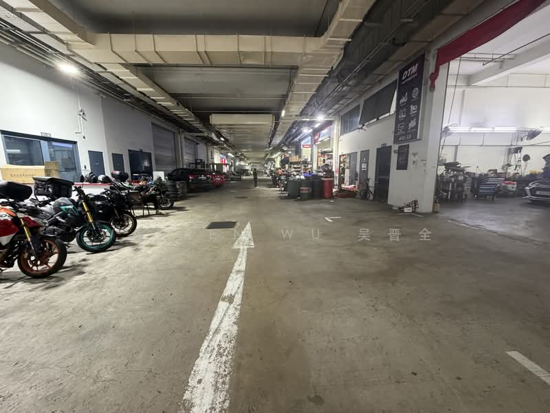Bartley Biz Centre, 13 Kaki Bukit Road 4, Eunos / Geylang / Paya Lebar, 4,282 sqft, Factory / Workshop (B2) For Sale, by Warren Wu 吴晋全, 500229830 - Exterior - CommercialGuru.com.sg