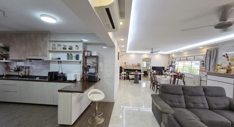 831 Jurong West Street 81, 831 Jurong West Street 81, 4 Bedrooms, 1,561 sqft, HDB Flat For Sale, by Alan Neo, 500229838 - Kitchen - PropertyGuru.com.sg