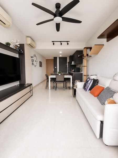 Ripple Bay, 6 Pasir Ris Link, 2 Bedrooms, 775 sqft, Condominium For Sale, by Wang Meifang (Fae), 500229845 - Living Room - PropertyGuru.com.sg