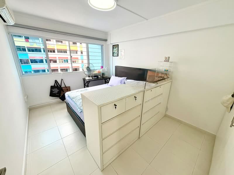 238 Yishun Ring Road, 238 Yishun Ring Road, 3 Bedrooms, 1,345 sqft, HDB Flat For Sale, by Jeff Foong, 500229847 - Bedroom 1 - PropertyGuru.com.sg