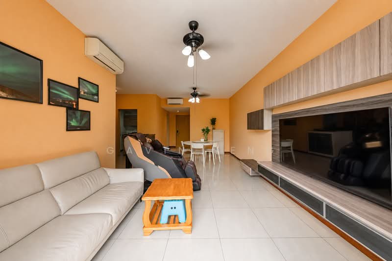 Sea Horizon, 1 Pasir Ris Rise, 4 Bedrooms, 1,281 sqft, Executive Condominium For Sale, by Gavin Heng, 500229867 - Living Room - PropertyGuru.com.sg