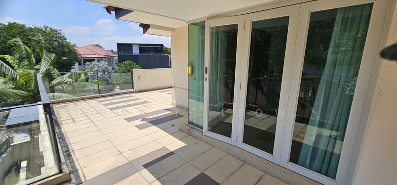 7 Namly Crescent, Namly crescent, 6 Bedrooms, 4,400 sqft, Semi-Detached House For Rent, by Carrie Leow, 500229880 - Balcony - PropertyGuru.com.sg