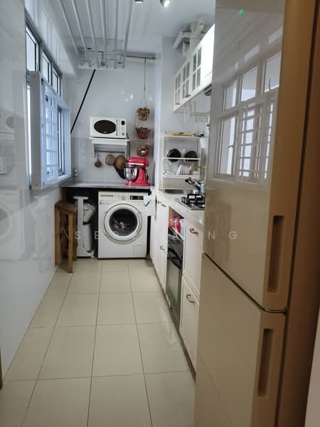 408B Northshore Drive, 408B Northshore Drive, 1 Bedroom, 506 sqft, HDB Flat For Sale, by Serena Ng, 500229887 - Kitchen - PropertyGuru.com.sg