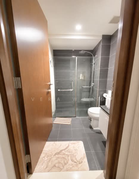 Presto @ Upper Serangoon, 528 Upper Serangoon Road, Hougang / Punggol / Sengkang, 1 Bedroom, 420 sqft, Condominium For Sale, by Vera Wang, 500229897 - Bathroom - PropertyGuru.com.sg