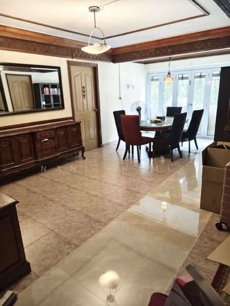 822 Woodlands Street 82, 822 Woodlands Street 82, 4 Bedrooms, 1,388 sqft, HDB Flat For Rent, by Nani Khamis, 500229900 - Dining Room - PropertyGuru.com.sg