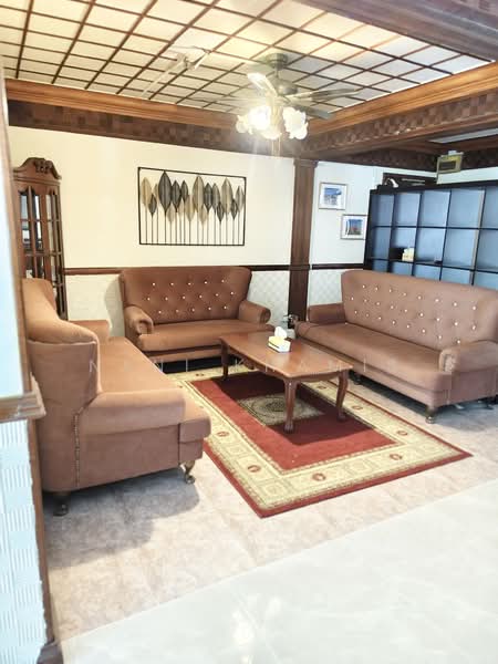 822 Woodlands Street 82, 822 Woodlands Street 82, 4 Bedrooms, 1,388 sqft, HDB Flat For Rent, by Nani Khamis, 500229900 - Living Room - PropertyGuru.com.sg