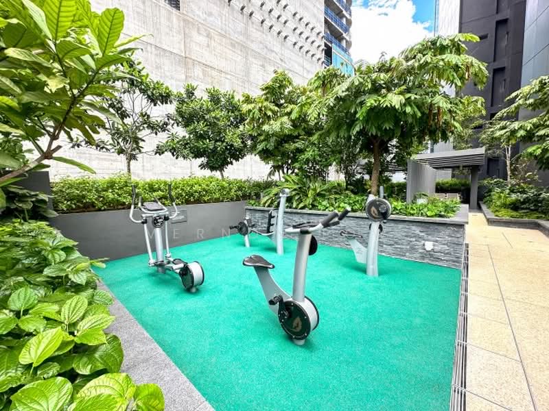 Midtown Bay, 122 Beach Road, Beach Road / Bugis / Rochor, 1 Bedroom, 409 sqft, Condominium For Sale, by Vernon Low, 500229907 - PropertyGuru.com.sg