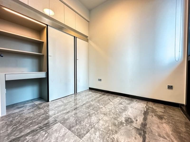Midtown Bay, 122 Beach Road, Beach Road / Bugis / Rochor, 1 Bedroom, 409 sqft, Condominium For Sale, by Vernon Low, 500229907 - PropertyGuru.com.sg