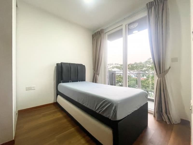 Kensington Square, 2 Jalan Lokam, 2 Bedrooms, 915 sqft, Apartment For Sale, by Vernon Low, 500229911 - PropertyGuru.com.sg