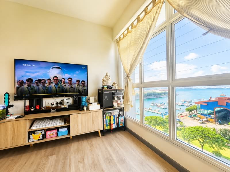 325A Sumang Walk, 325A Sumang Walk, 3 Bedrooms, 1,001 sqft, HDB Flat For Sale, by Tan Hao Feng, 500229914 - Living Room - PropertyGuru.com.sg