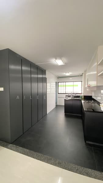 110 Bishan Street 12, 110 Bishan Street 12, 2 Bedrooms, 688 sqft, HDB Flat For Sale, by Aileen Yeo, 500229928 - Kitchen - PropertyGuru.com.sg