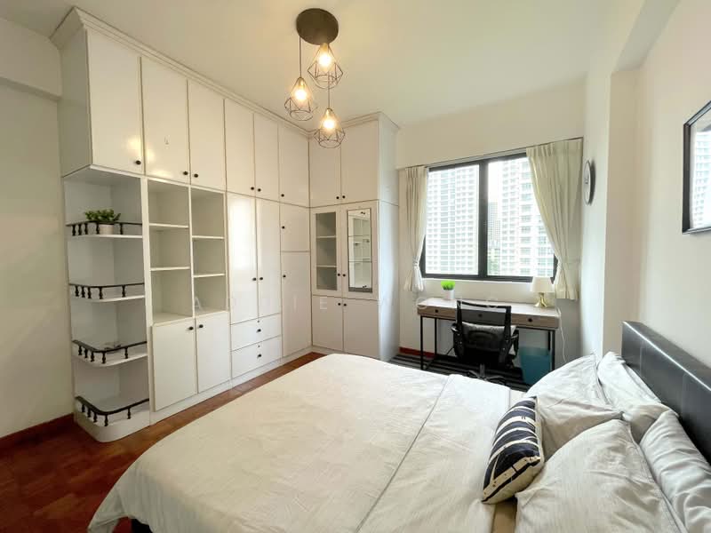 Central Green, 5 Jalan Membina, Room Rental, 180 sqft, Condominium For Rent, by Addie Wong, 500229930 - Bedroom - PropertyGuru.com.sg