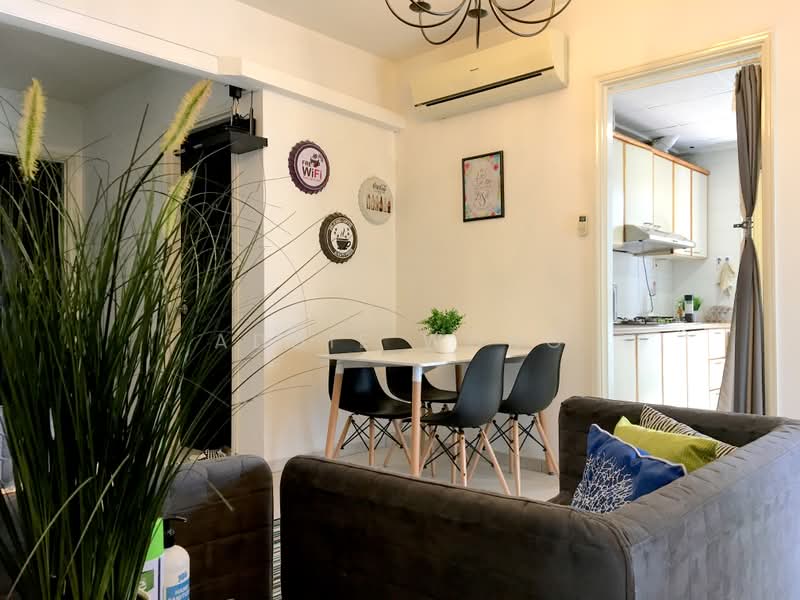Central Green, 5 Jalan Membina, Room Rental, 180 sqft, Condominium For Rent, by Addie Wong, 500229930 - Living Room - PropertyGuru.com.sg
