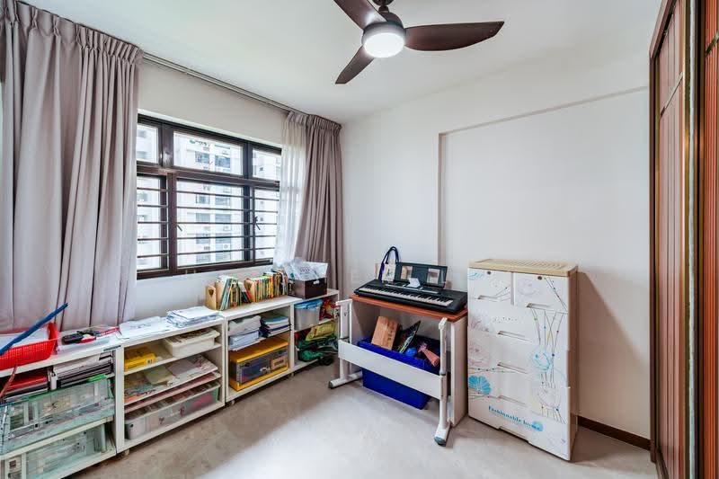 933A Hougang Avenue 9, 933A Hougang Avenue 9, Hougang / Punggol / Sengkang, 3 Bedrooms, 990 sqft, HDB Flat For Sale, by HEATHER LIM, 500229931 - Study - PropertyGuru.com.sg