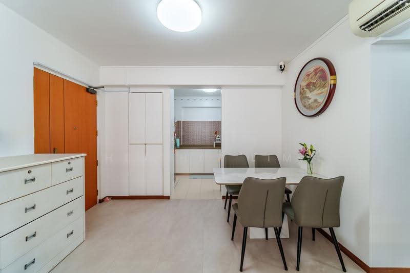 933A Hougang Avenue 9, 933A Hougang Avenue 9, Hougang / Punggol / Sengkang, 3 Bedrooms, 990 sqft, HDB Flat For Sale, by HEATHER LIM, 500229931 - Dining Room - PropertyGuru.com.sg
