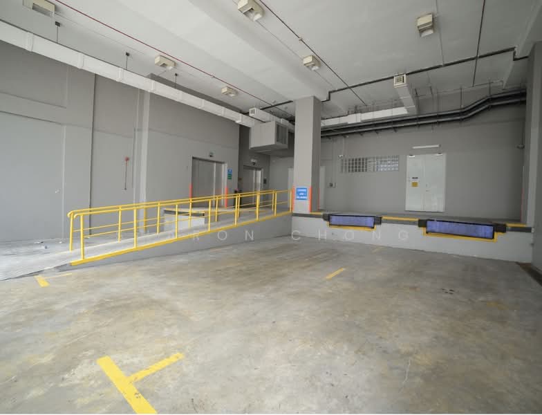 Good Corporate Image Building, Serangoon North Ave 5, Serangoon North Avenue 5, Serangoon North Avenue 4, Hougang / Punggol / Sengkang, 1,970 sqft, Light Industrial (B1) For Rent, by Sharon Chong, 500229942 - Entrance - CommercialGuru.com.sg