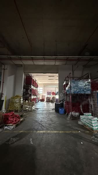 West Connect Building, 10 Buroh Street, 1,733 sqft, Factory / Workshop (B2) For Sale, by See Boon Kheng, 500229944 - Interior - CommercialGuru.com.sg