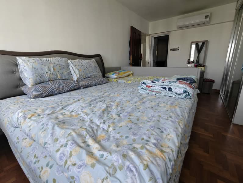Melville Park, 16 Simei Street 1, 3 Bedrooms, 1,044 sqft, Apartment For Sale, by James Yeo, 500229946 - Bedroom - PropertyGuru.com.sg