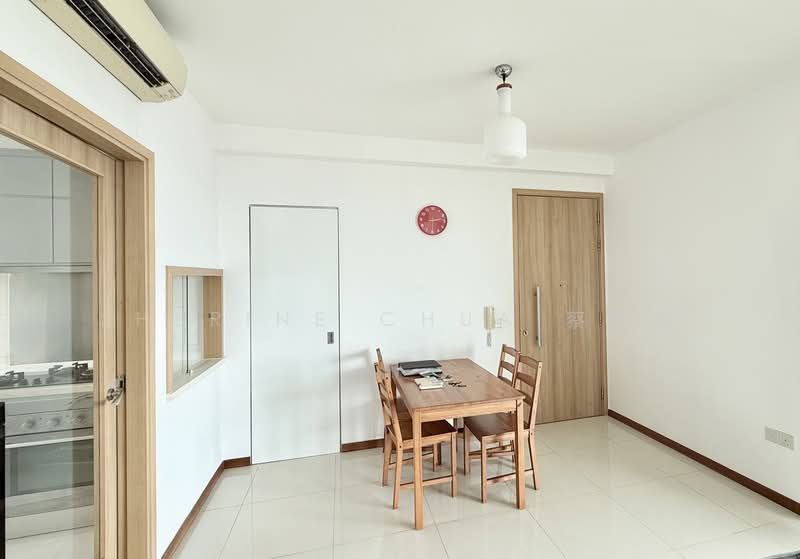 Caspian, 50 Lakeside Drive, 2 Bedrooms, 894 sqft, Condominium For Sale, by Sherine Chua 蔡雪玲, 500229953 - Dining Room - PropertyGuru.com.sg