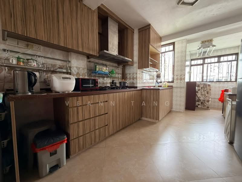112 Ho Ching Road, 112 Ho Ching Road, 2 Bedrooms, 732 sqft, HDB Flat For Sale, by Veann Tang, 500229954 - Kitchen - PropertyGuru.com.sg