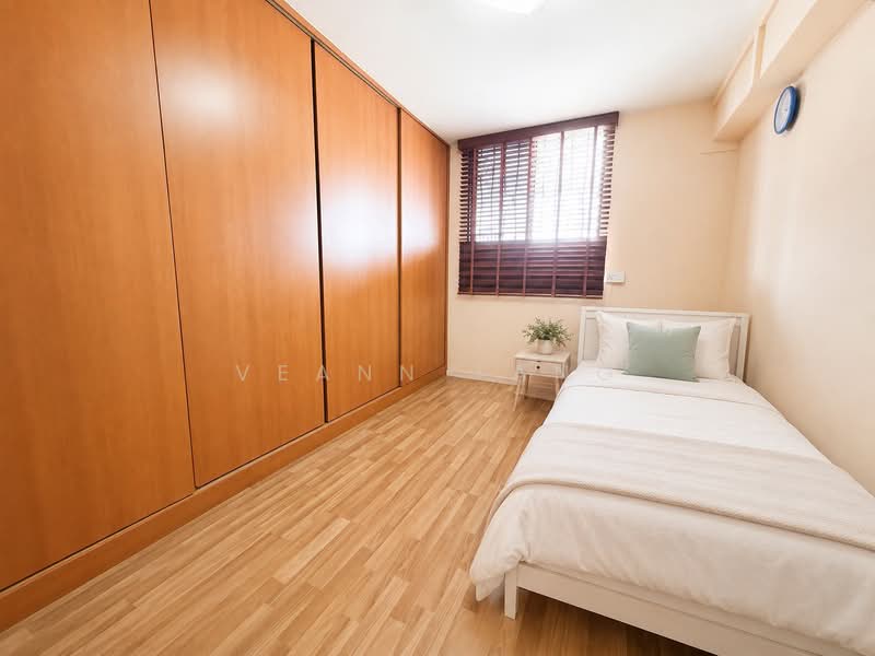 112 Ho Ching Road, 112 Ho Ching Road, 2 Bedrooms, 732 sqft, HDB Flat For Sale, by Veann Tang, 500229954 - Bedroom - PropertyGuru.com.sg