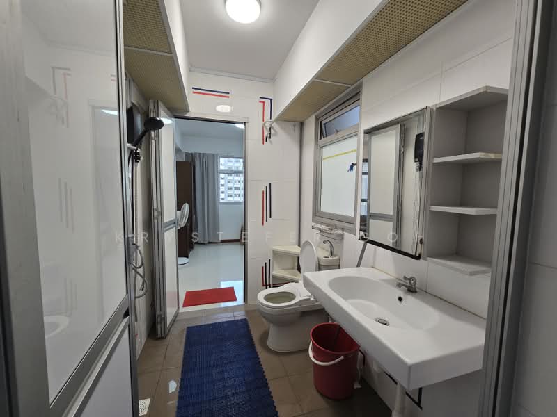 150A Corporation Drive, 150A Corporation Drive, 1 Bedroom, 506 sqft, HDB Flat For Rent, by Krystefer Goh, 500229955 - Bathroom - PropertyGuru.com.sg