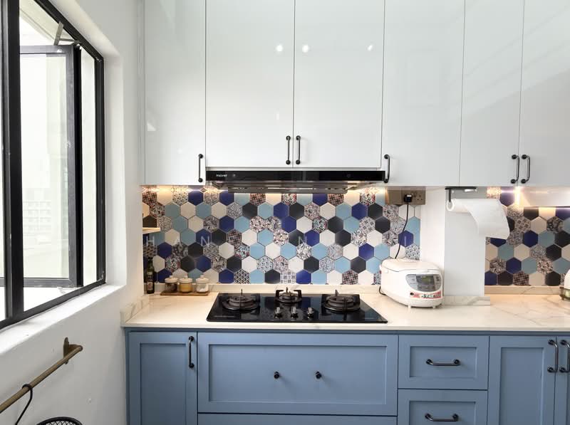 893 Tampines Avenue 8, 893 Tampines Avenue 8, 4 Bedrooms, 1,528 sqft, HDB Flat For Sale, by Hanee Nazri, 500229967 - Kitchen - PropertyGuru.com.sg