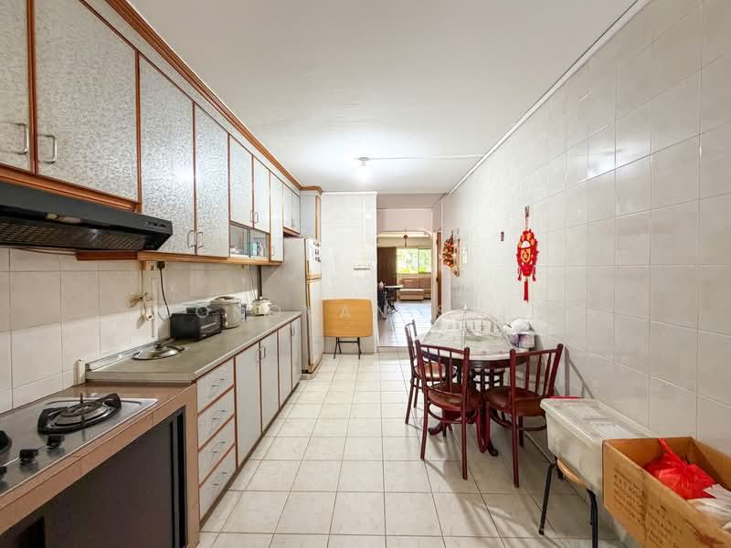 138 Potong Pasir Avenue 3, 138 Potong Pasir Avenue 3, 3 Bedrooms, 1,195 sqft, HDB Flat For Sale, by Donovan Seah, 500229970 - Kitchen - PropertyGuru.com.sg