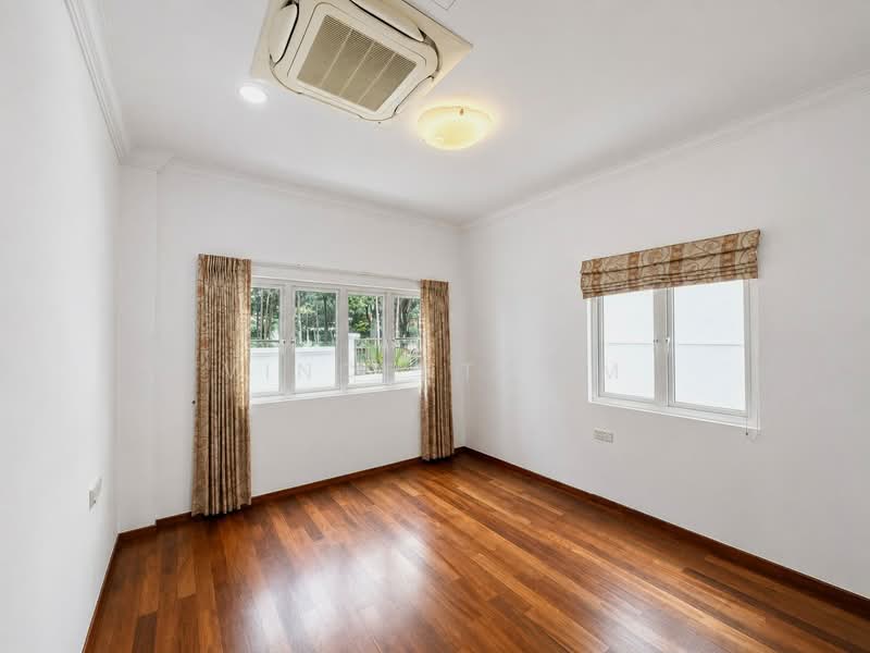 D20 Thomson Hill Estate, , 8 Bedrooms, 5,000 sqft, Detached House For Sale, by Vincent Lim, 500229979 - Bedroom 4 - PropertyGuru.com.sg