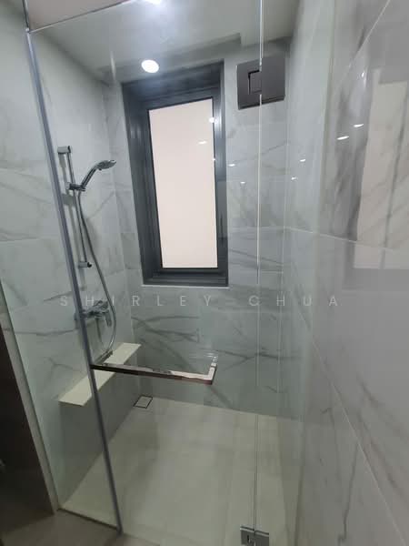 Forest Woods, , 3 Bedrooms, 915 sqft, Condominium For Sale, by Shirley Chua, 500229982 - Bathroom - PropertyGuru.com.sg