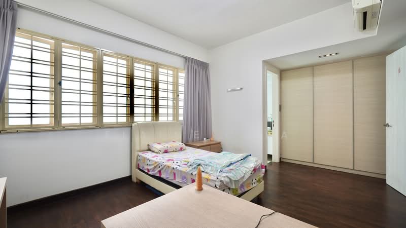 Mimosa Terrace, Mimosa Terrace, 5 Bedrooms, 3,337 sqft, Terraced House For Sale, by Elaine Chia, 500229983 - Bedroom - PropertyGuru.com.sg