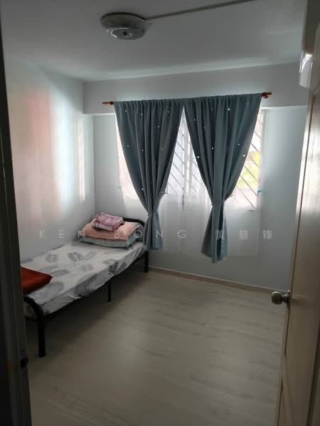 404 Yishun Avenue 6, 404 Yishun Avenue 6, 3 Bedrooms, 904 sqft, HDB Flat For Rent, by Ken Bong 黄慧锋, 500229984 - Bedroom - PropertyGuru.com.sg