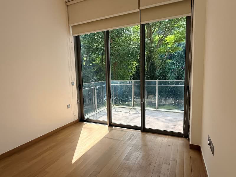 Marina Collection, 13 Cove Drive, Harbourfront / Telok Blangah, 4 Bedrooms, 2,185 sqft, Condominium For Sale, by Carol Quek, 500229993 - Balcony - PropertyGuru.com.sg