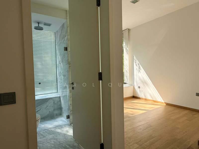 Marina Collection, 13 Cove Drive, Harbourfront / Telok Blangah, 4 Bedrooms, 2,185 sqft, Condominium For Sale, by Carol Quek, 500229993 - Bathroom - PropertyGuru.com.sg
