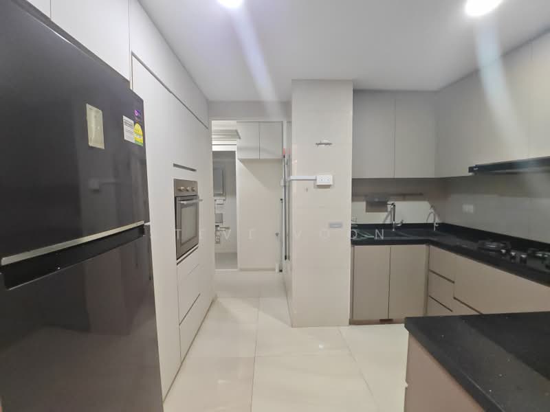 The Vales, 77 Anchorvale Crescent, 4 Bedrooms, 1,410 sqft, Condominium For Rent, by Steve Voon, 500229997 - Kitchen - PropertyGuru.com.sg