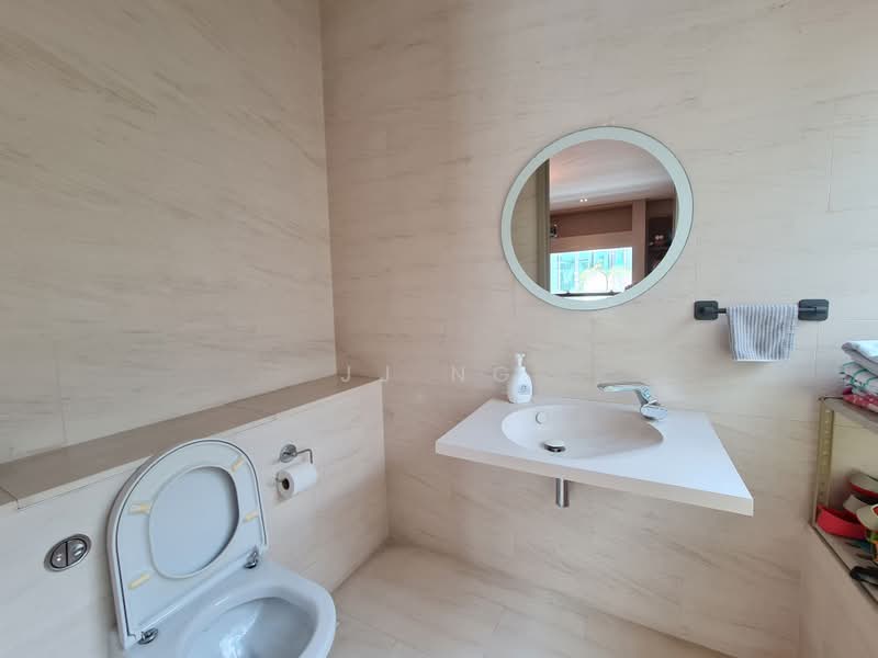 Belle Vue Residences, 27 Oxley Walk, 4 Bedrooms, 4,844 sqft, Condominium For Sale, by JJ Ng, 500230000 - Bathroom - PropertyGuru.com.sg