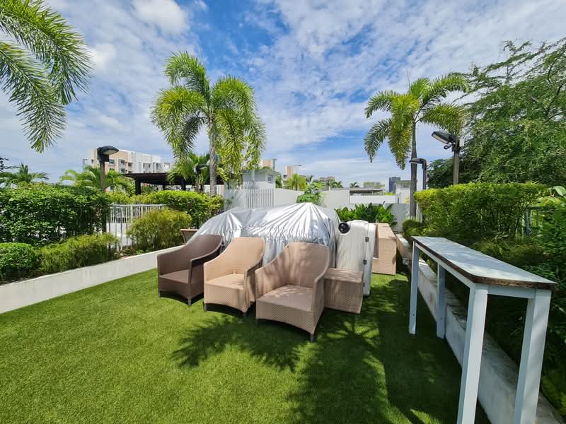 Belle Vue Residences, 27 Oxley Walk, 4 Bedrooms, 4,844 sqft, Condominium For Sale, by JJ Ng, 500230000 - Roof terrace - PropertyGuru.com.sg