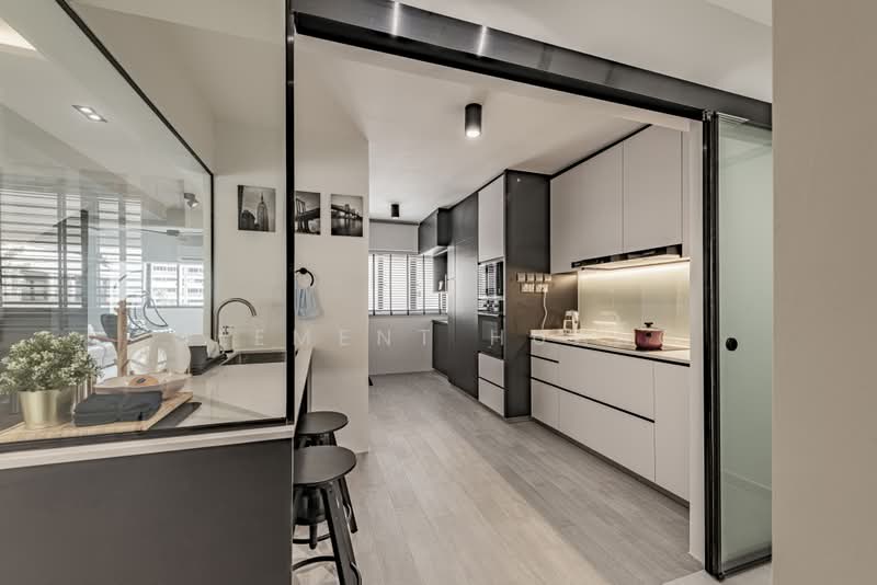 337 Jurong East Avenue 1, 337 Jurong East Avenue 1, 4 Bedrooms, 1,604 sqft, HDB Flat For Sale, by Clement Huang, 500230005 - Kitchen - PropertyGuru.com.sg