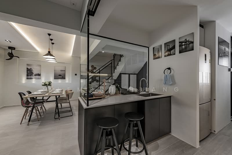 337 Jurong East Avenue 1, 337 Jurong East Avenue 1, 4 Bedrooms, 1,604 sqft, HDB Flat For Sale, by Clement Huang, 500230005 - Kitchen - PropertyGuru.com.sg