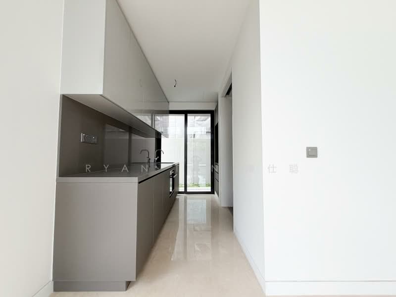 Pollen Collection, Pollen View Off Nim Road, 5 Bedrooms, 4,380 sqft, Semi-Detached House For Sale, by Ryan Tan 陳仕聪, 500230006 - Kitchen - PropertyGuru.com.sg