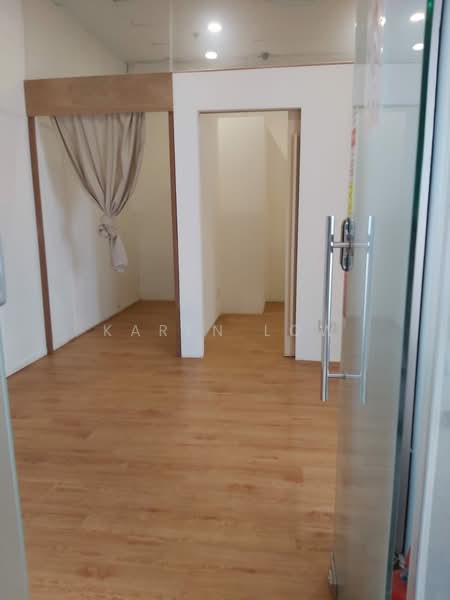 High Street Centre, 1 North Bridge Road, City Hall / Clarke Quay, 269 sqft, Mall Shop For Rent, by Karen Low, 500230011 - Interior - CommercialGuru.com.sg