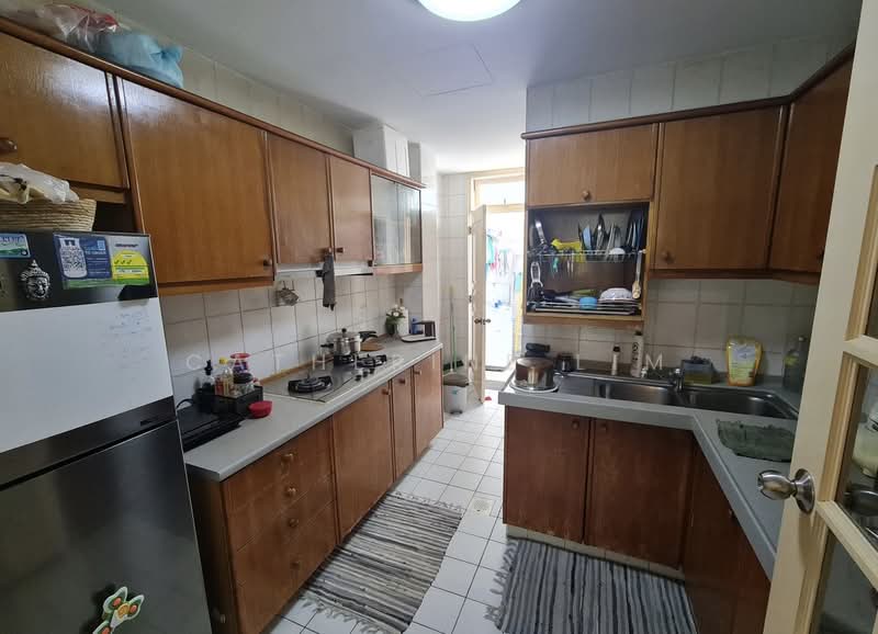 Le Loyang, 43 Jalan Loyang Besar, 2 Bedrooms, 1,066 sqft, Condominium For Sale, by Catherine Lim, 500230013 - Kitchen - PropertyGuru.com.sg