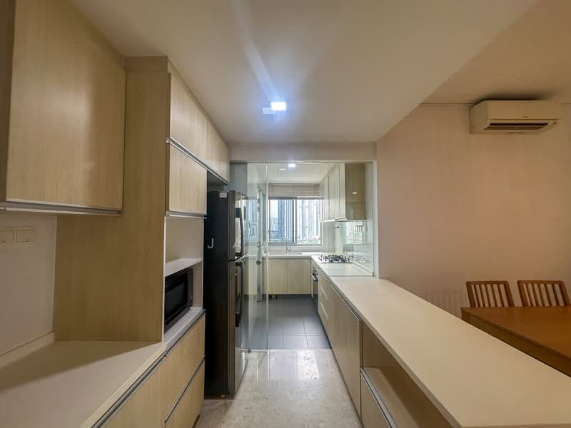 The Parc Condominium, 3 West Coast Walk, 4 Bedrooms, 1,518 sqft, Condominium For Rent, by Jay Ng, 500230026 - Kitchen - PropertyGuru.com.sg