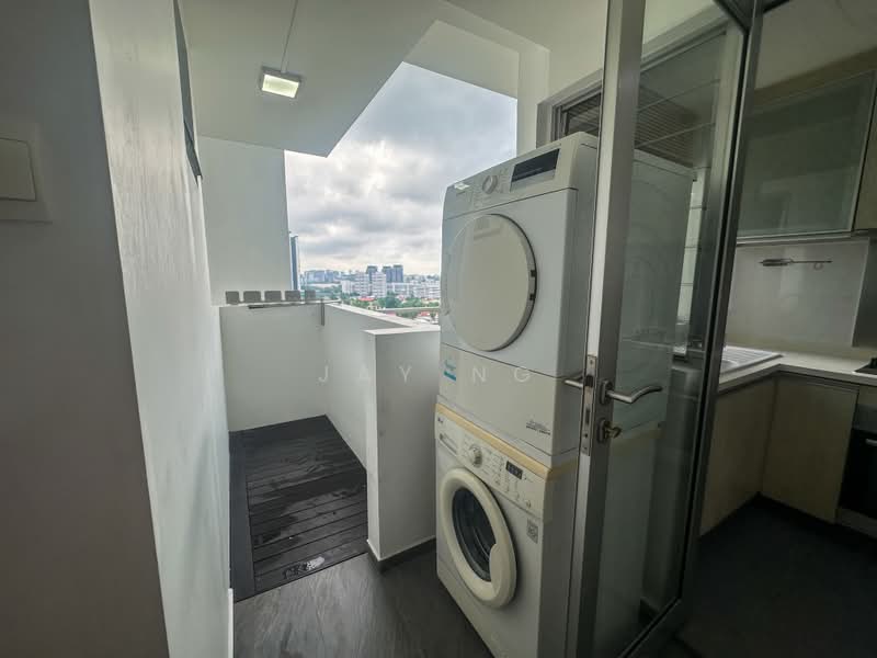 The Parc Condominium, 3 West Coast Walk, 4 Bedrooms, 1,518 sqft, Condominium For Rent, by Jay Ng, 500230026 - Balcony - PropertyGuru.com.sg