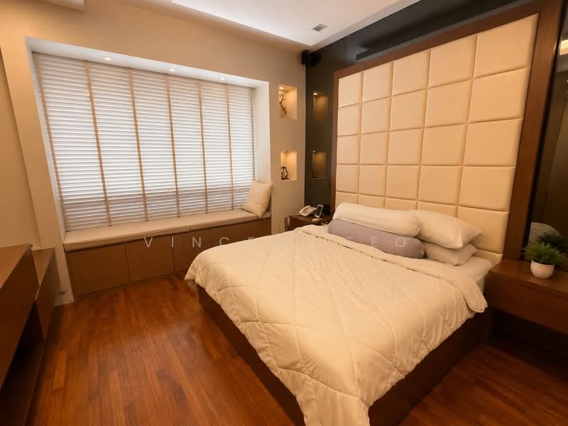 The Riverina, Riverina View, 5 Bedrooms, 3,086 sqft, Terraced House For Sale, by Vincent Teo, 500230035 - Bedroom - PropertyGuru.com.sg