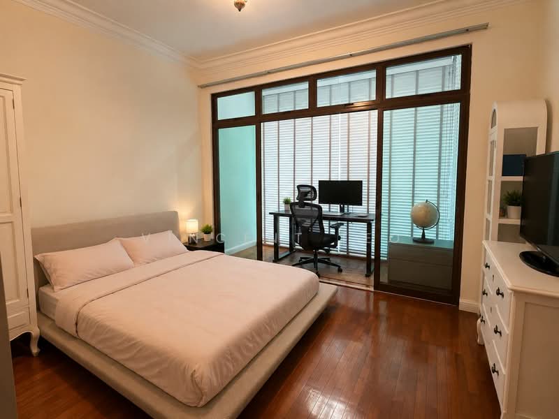 The Riverina, Riverina View, 5 Bedrooms, 3,086 sqft, Terraced House For Sale, by Vincent Teo, 500230035 - Bedroom - PropertyGuru.com.sg