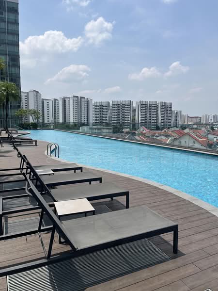 Sennett Residence, 31 Pheng Geck Avenue, 1 Bedroom, 581 sqft, Condominium For Rent, by Claire Tan, 500230038 - Pool - PropertyGuru.com.sg