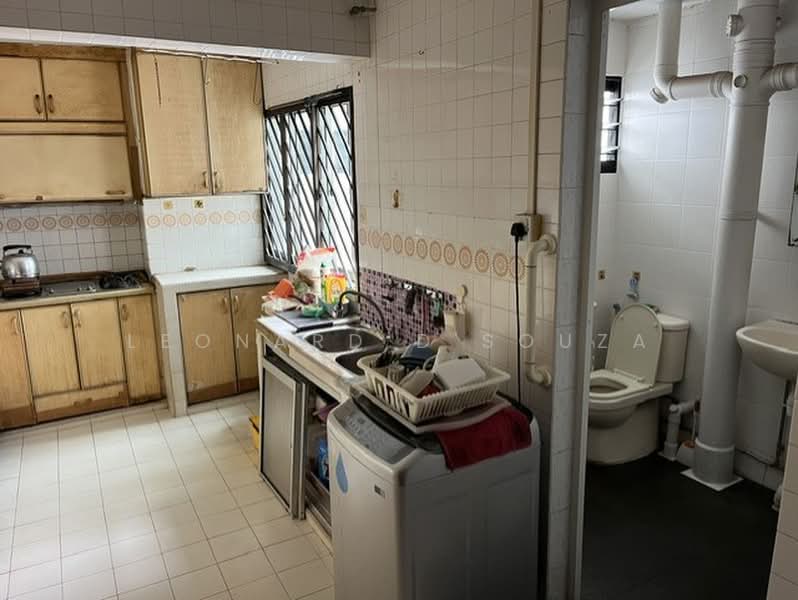 123 Paya Lebar Way, 123 Paya Lebar Way, 3 Bedrooms, 1,270 sqft, HDB Flat For Sale, by Leonard D'Souza, 500230039 - Kitchen - PropertyGuru.com.sg