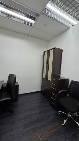 Wcega Tower, 21 Bukit Batok Crescent, Dairy Farm / Bukit Panjang / Choa Chu Kang, 100 sqft, Office For Rent, by Cindy Cheng, 500230047 - Interior - CommercialGuru.com.sg
