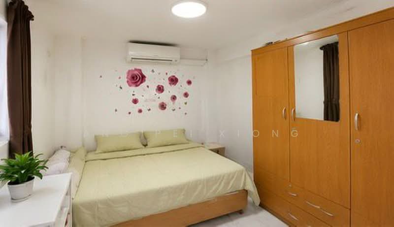 409 Bedok North Avenue 2, 409 Bedok North Avenue 2, 2 Bedrooms, 883 sqft, HDB Flat For Sale, by Ang Pei Xiong, 500230051 - Bedroom - PropertyGuru.com.sg
